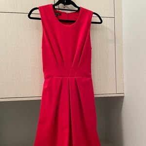 Periphery Sleeveless, Pleated Dress